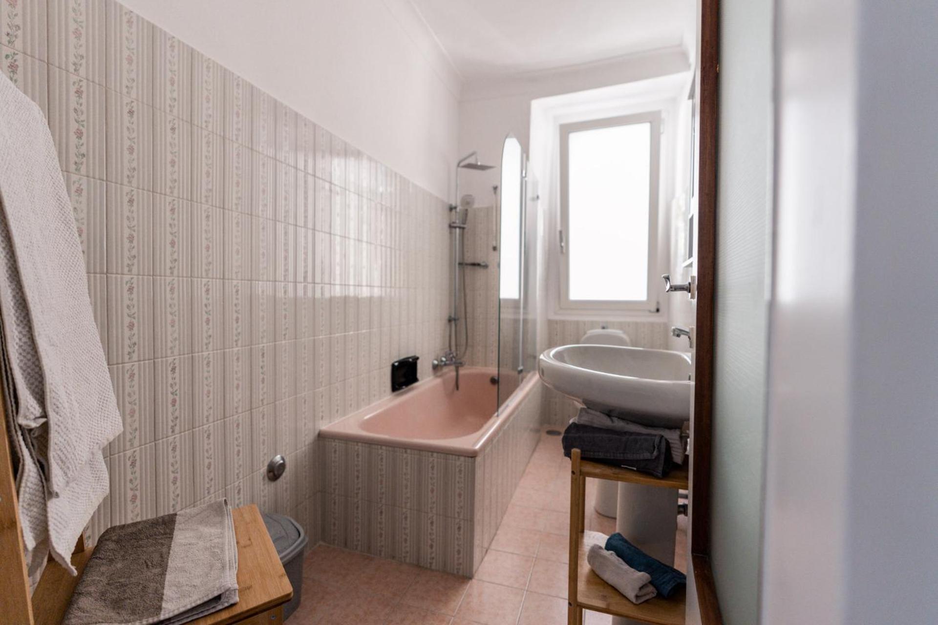 Dnart Holidays Home Blevio Luaran gambar